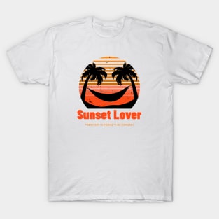 Sunset Lover - Forever Chasing the Horizon T-Shirt